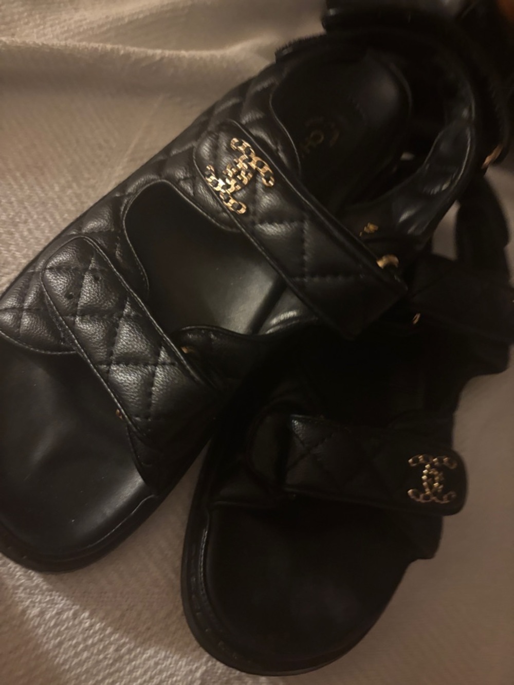 Black Quilted Leather Velcro Logo Sandals with Gold CC gladiator style - Picture 4 of 4